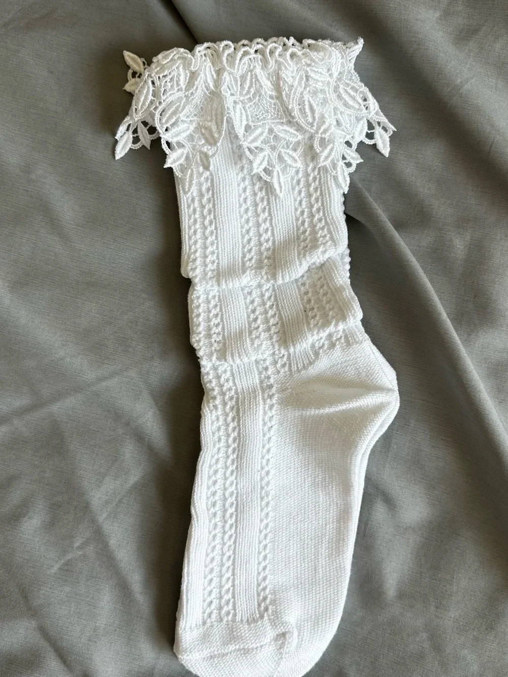 N/A frilly socks
